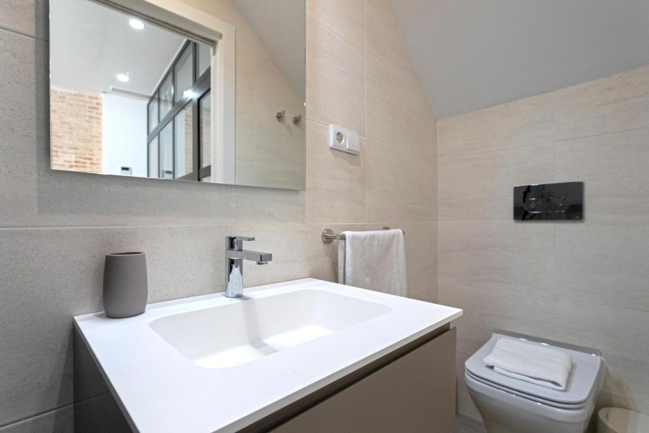 Genteel Home Castilla Terrace Севиля Екстериор снимка