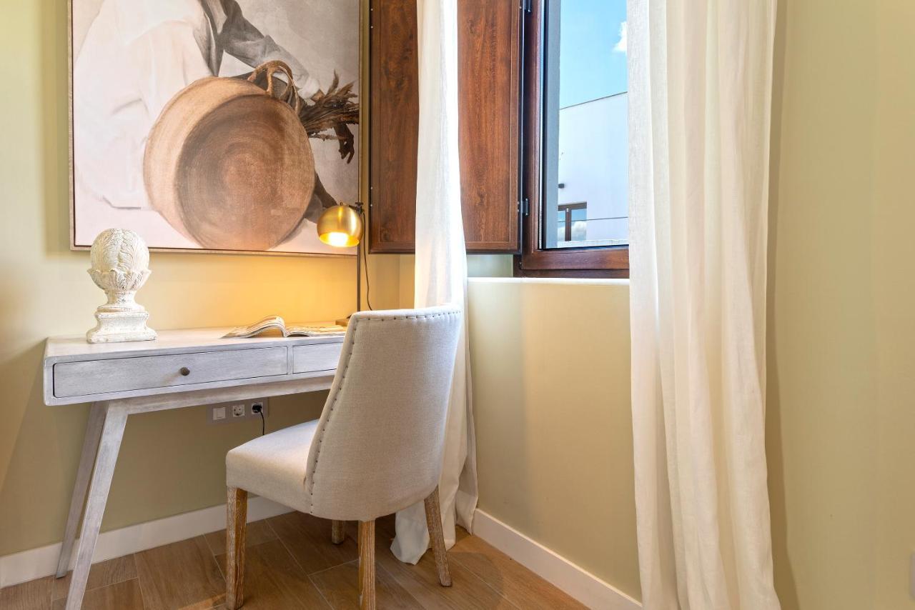 Genteel Home Castilla Terrace Севиля Екстериор снимка